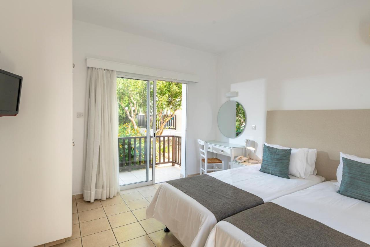 Akti Beach Hotel & Village Resort Klorakas Exterior photo