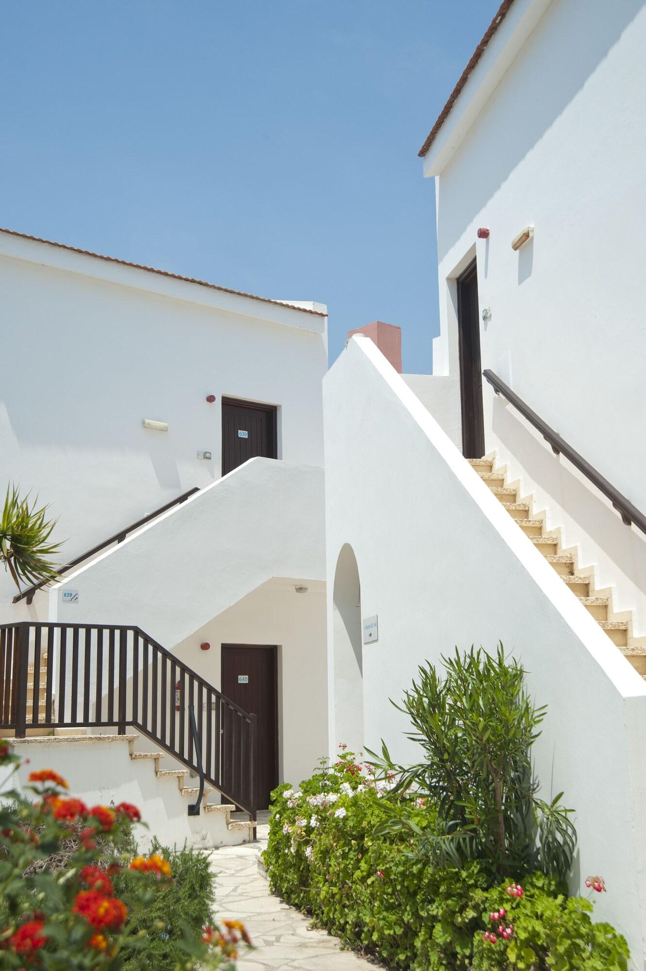 Akti Beach Hotel & Village Resort Klorakas Exterior photo