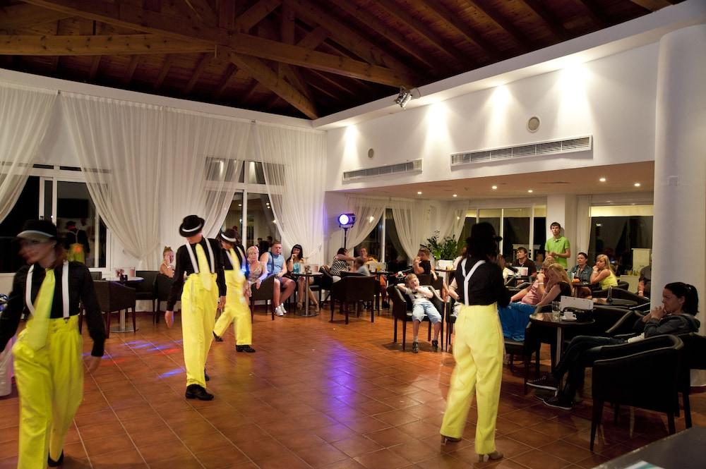 Akti Beach Hotel & Village Resort Klorakas Exterior photo