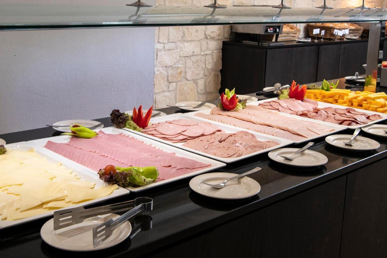 Akti Beach Hotel & Village Resort Klorakas Exterior photo